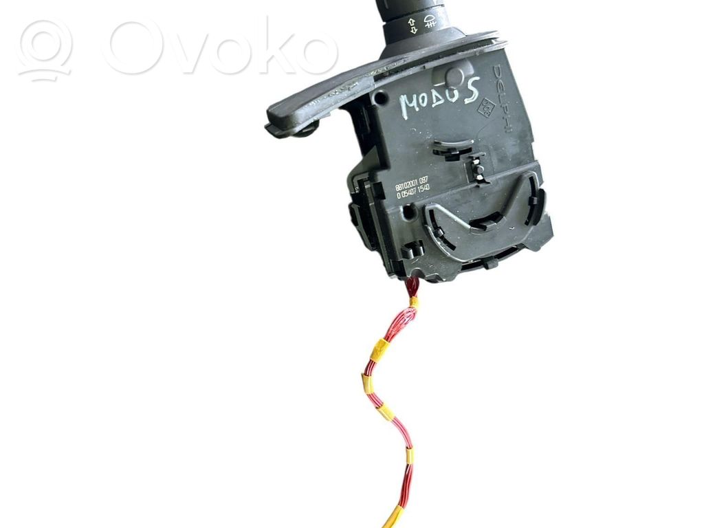Renault Modus Pagrieziena signālu / lukturu sviria 