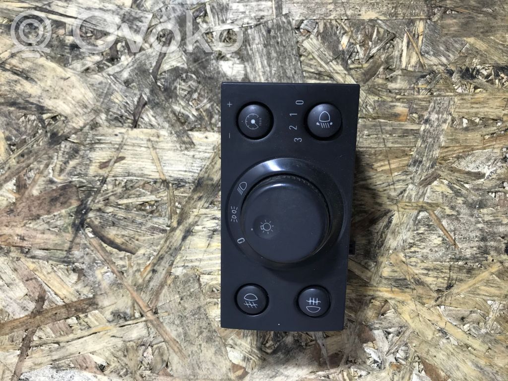 Opel Vectra C Light switch 