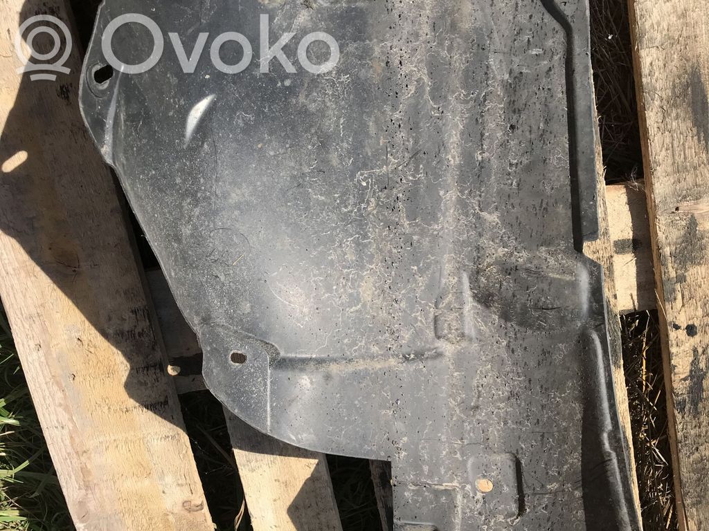 Opel Astra H Apakšspārns 
