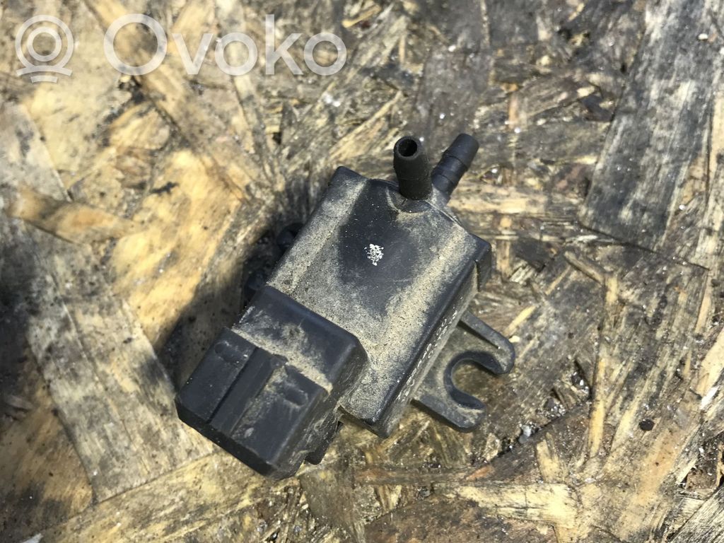 Opel Astra H Solenoīda vārsts 