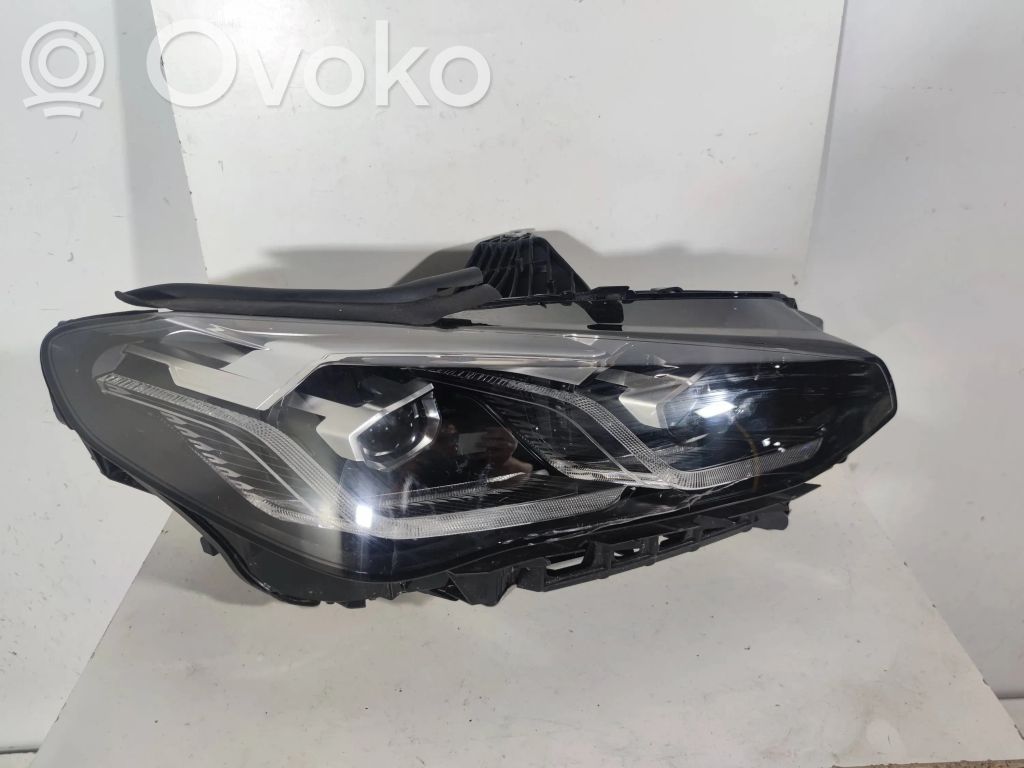 BMW 2 Active Tourer U06 Headlight/headlamp 