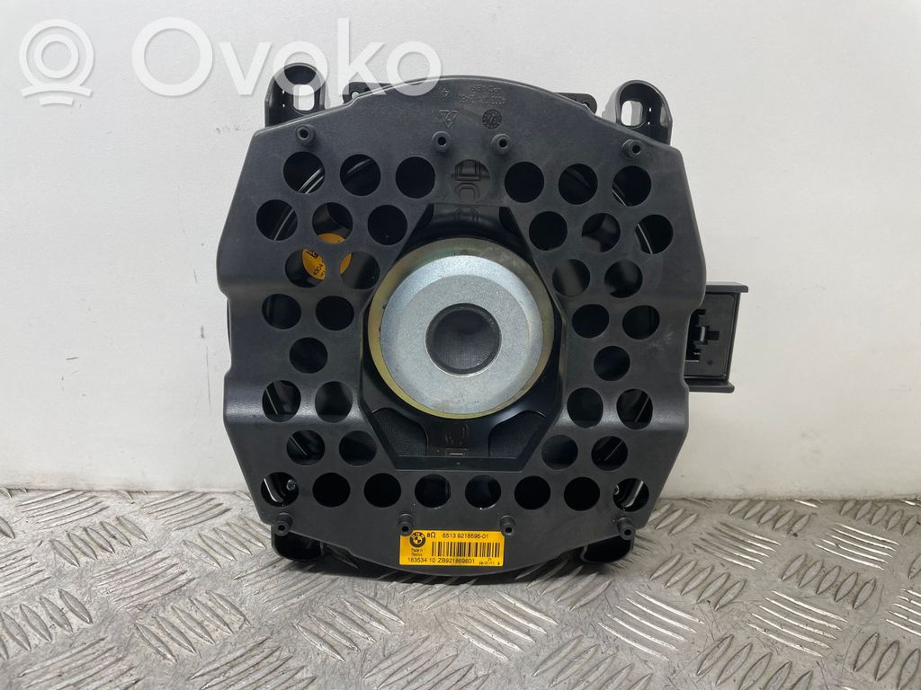Subwoofer   9218696,65139218696