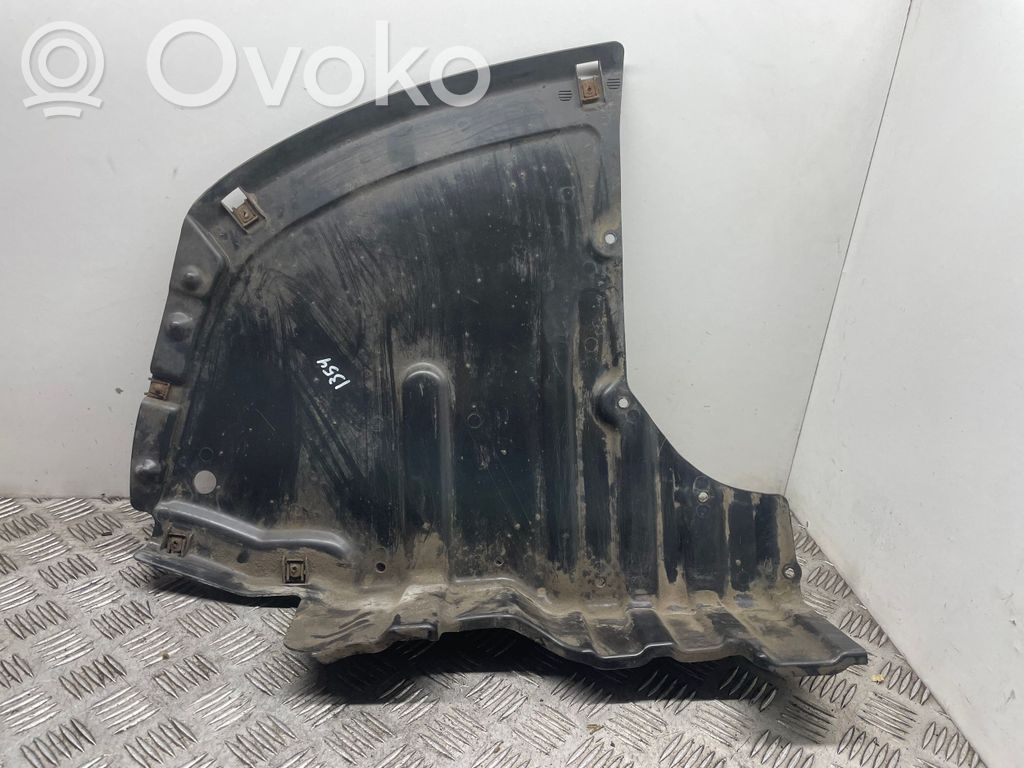 BMW 1 E82 E88 Protecție inferioară rezervor combustibil 