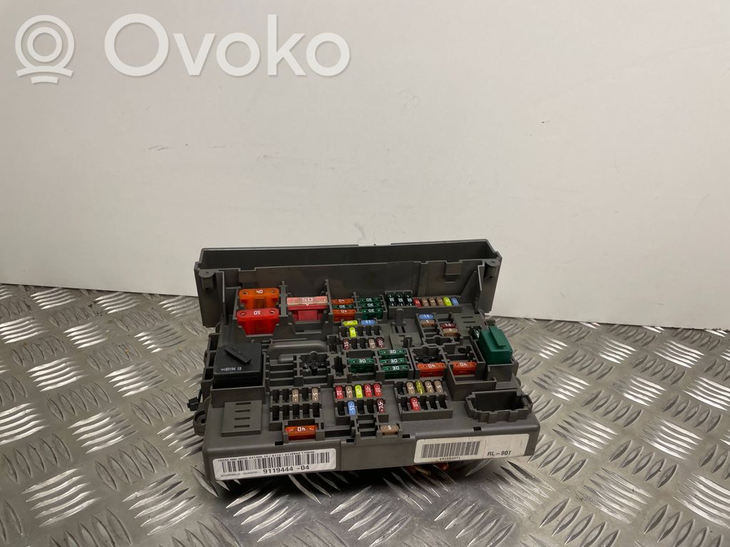 BMW 3 E90 E91 Fuse module 
