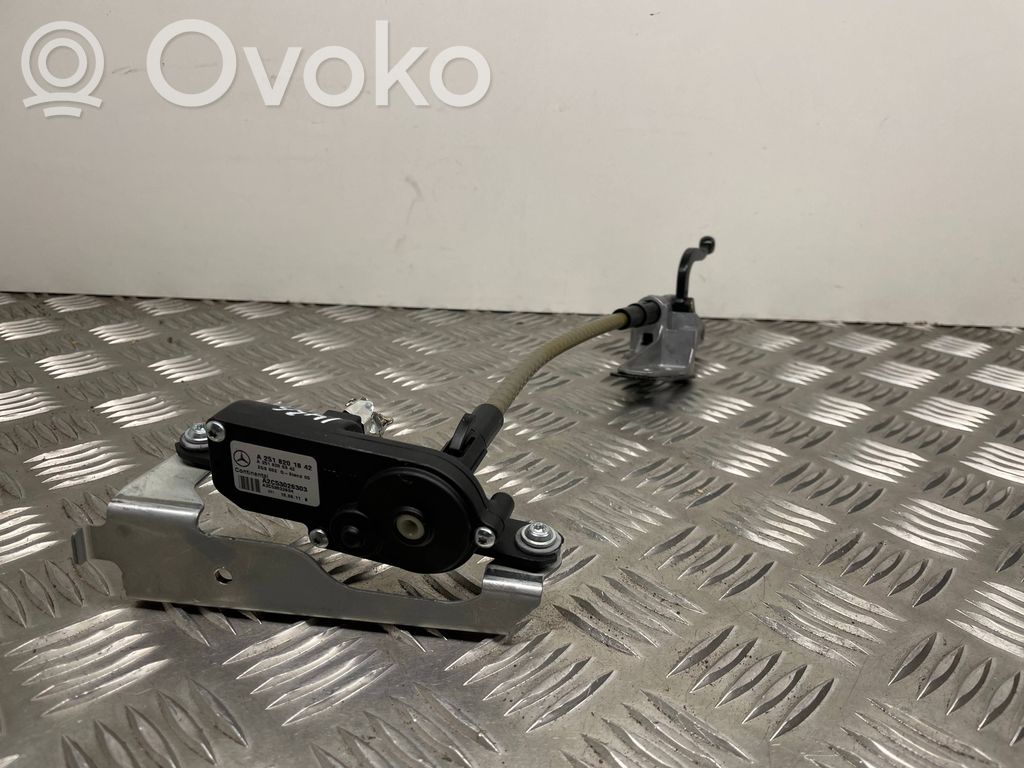 Stiklo kėbule (fortkės) atidarymo el. varikliukas   A2518201842