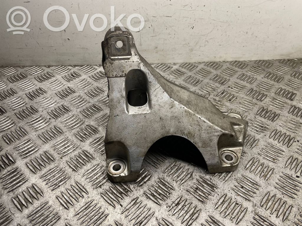 BMW 3 E92 E93 Engine mounting bracket 