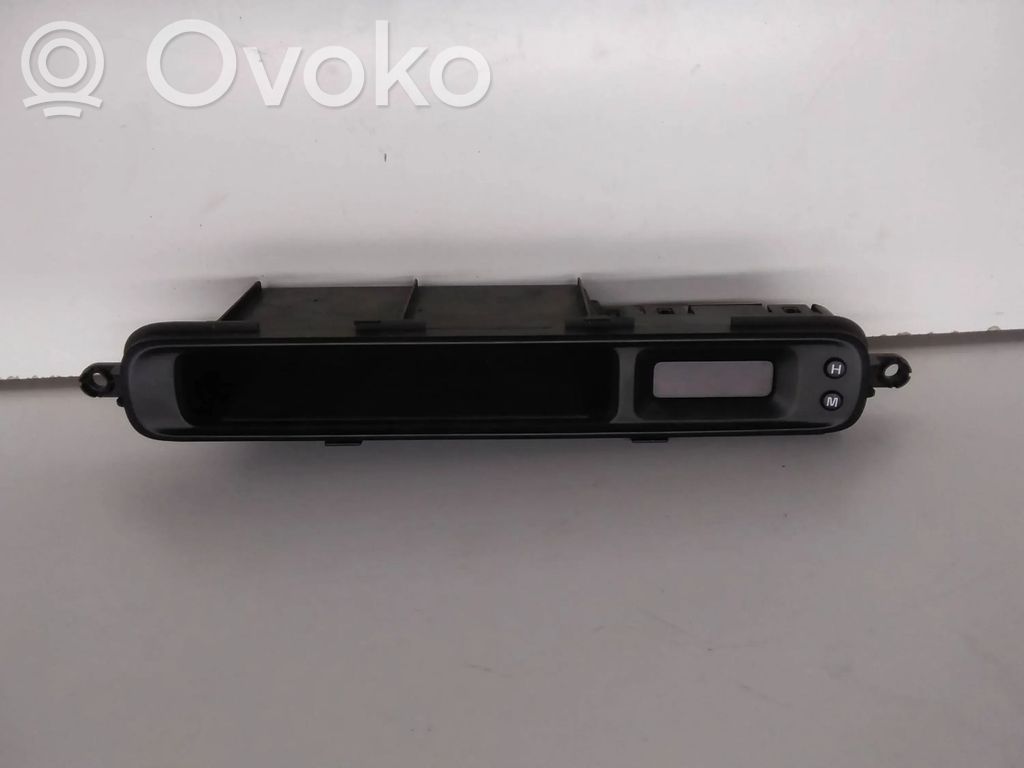 KIA Optima Pulkstenis 