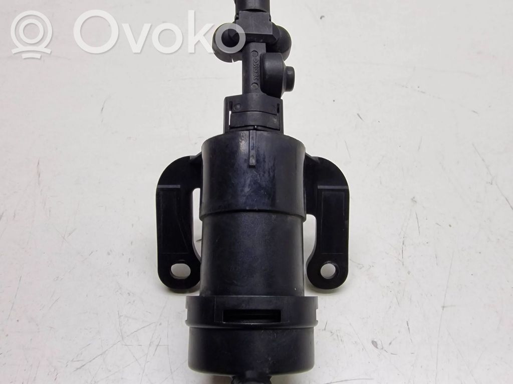 Saab 9-5 Headlight washer spray nozzle 