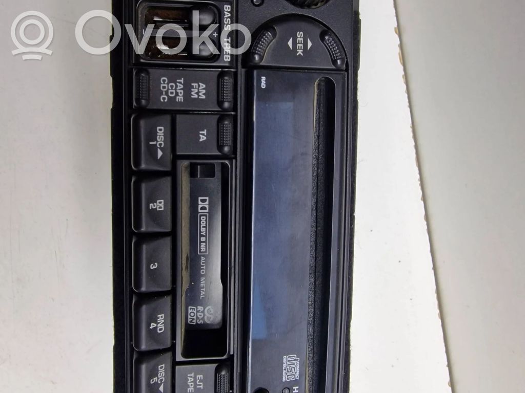 Chrysler Grand Voyager IV Radio/CD/DVD/GPS head unit 