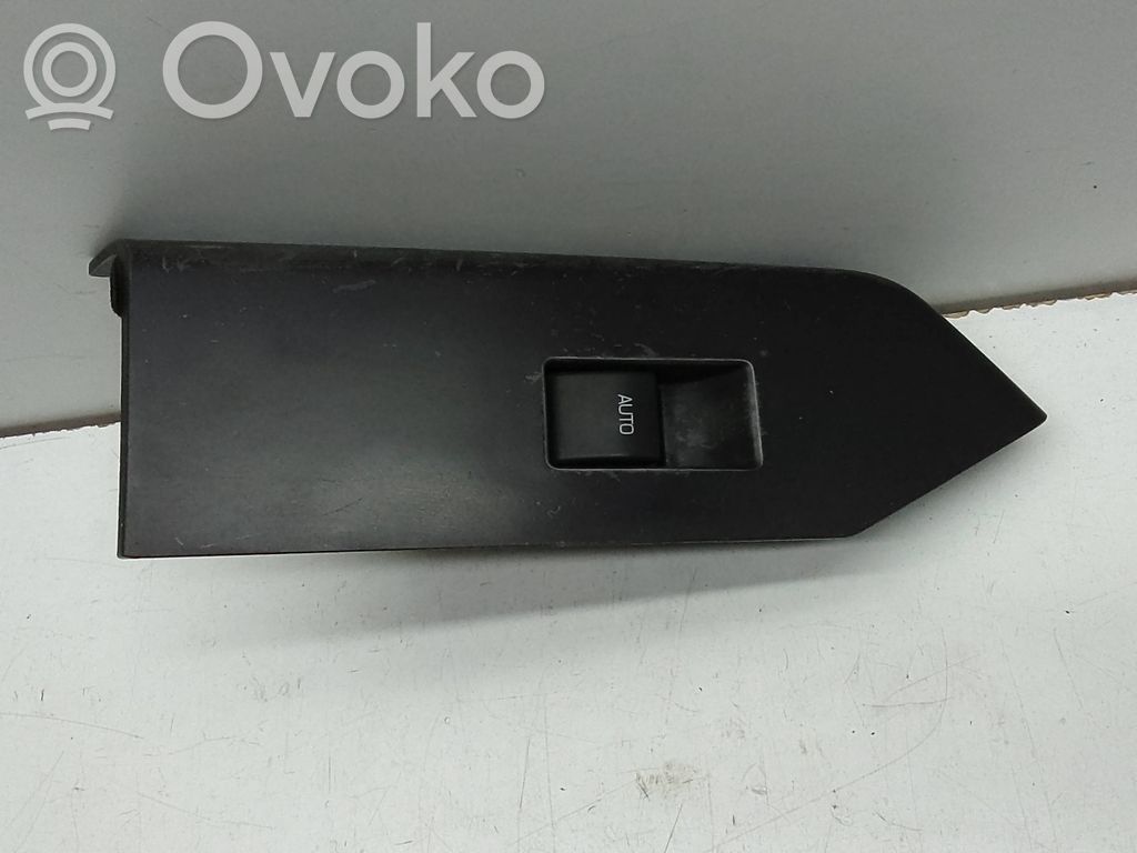 Ford Mustang V Electric window control switch 