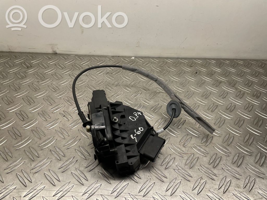 Volvo S60 Priekinė durų spyna 