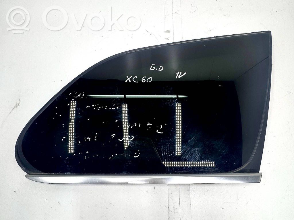 Volvo XC60 Rear side window 