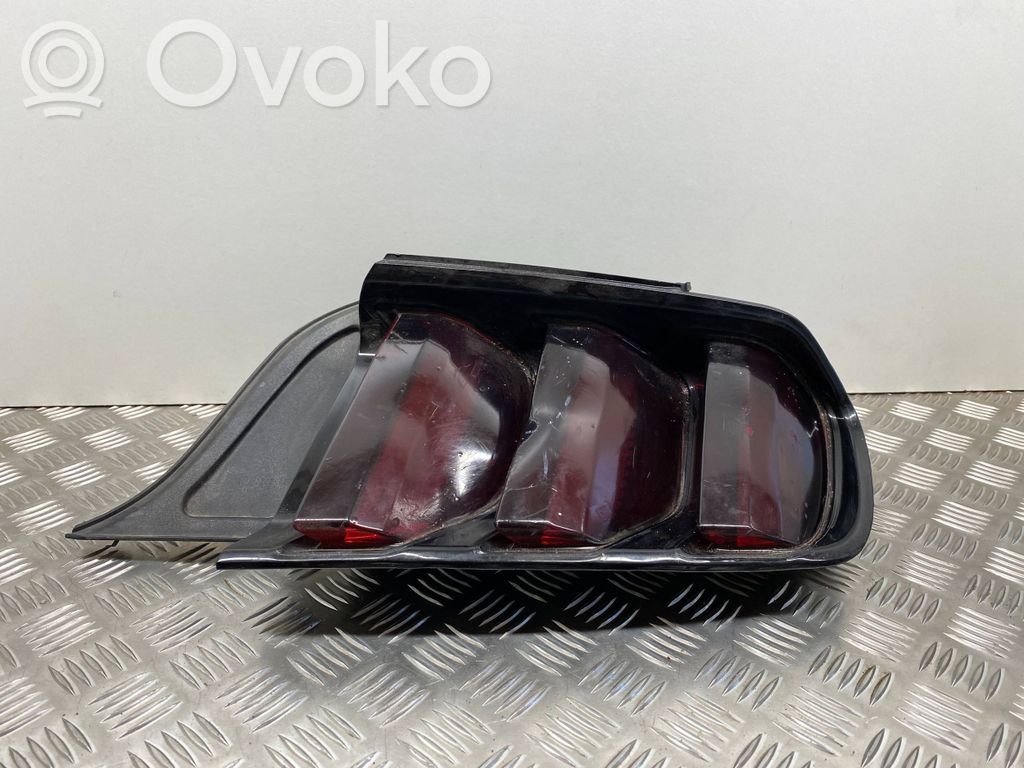Ford Mustang VI Lampa tylna 