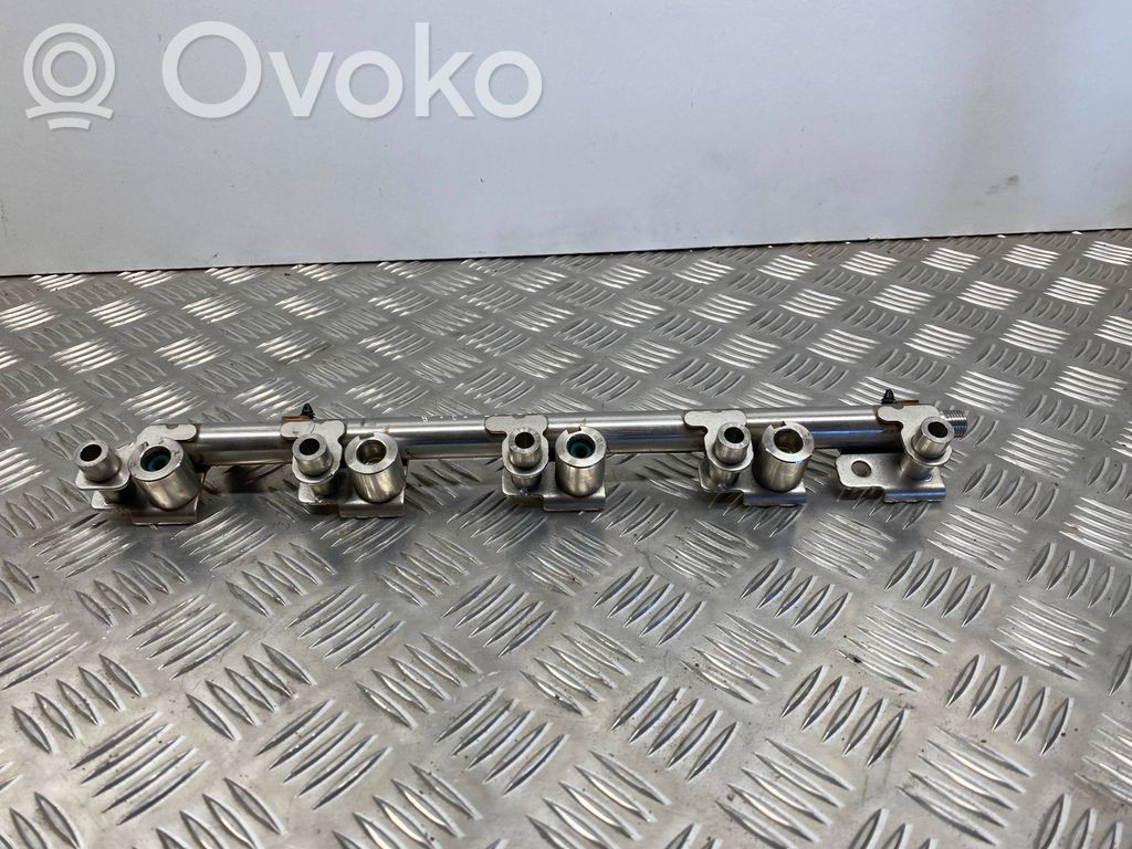 Ford Fusion II Fuel main line pipe 