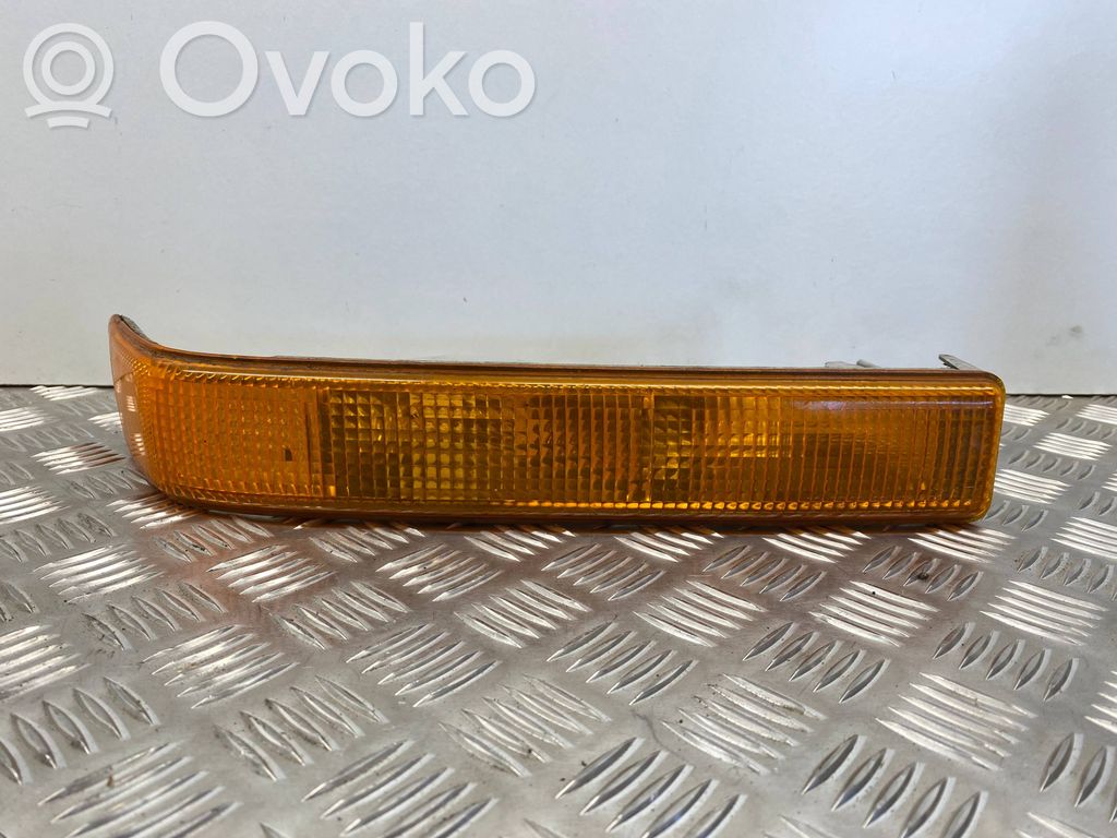 Chevrolet Blazer Front indicator light 