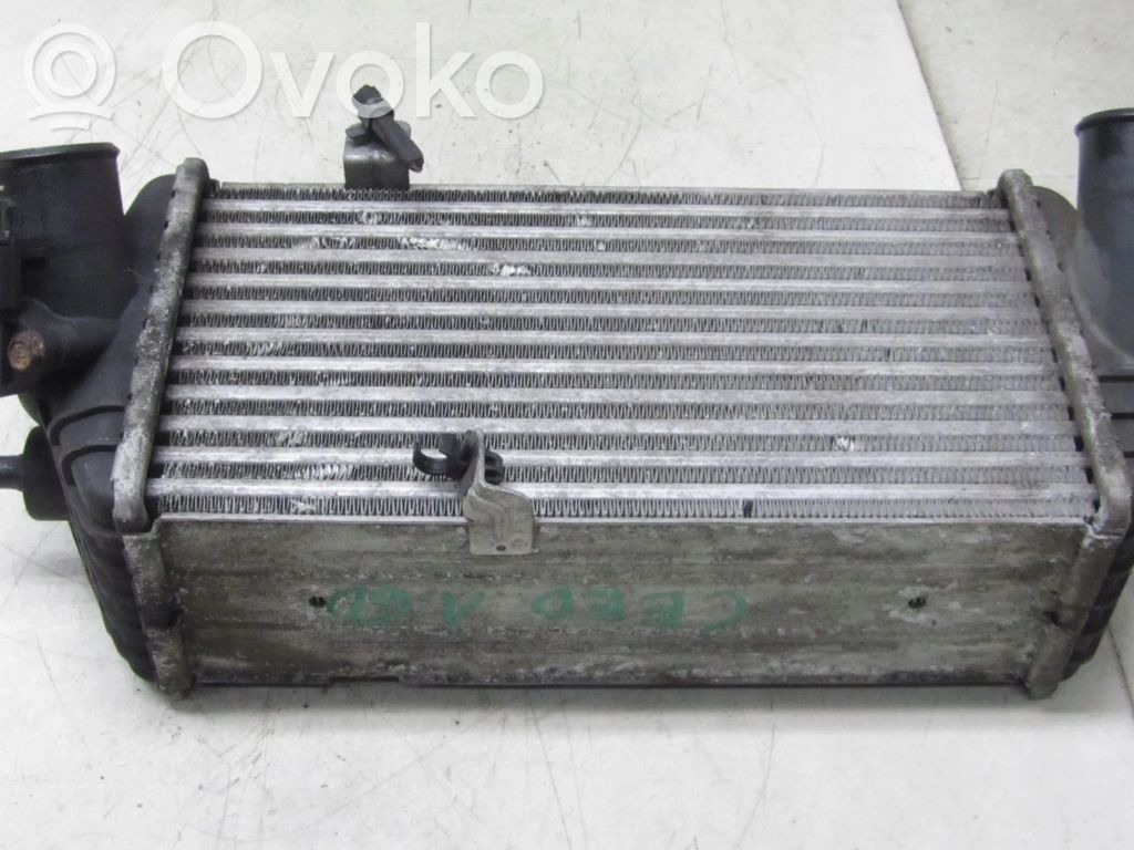 Ladeluftkühler   282702A770