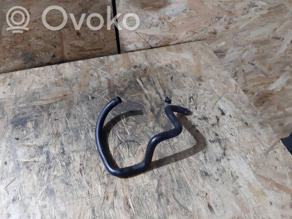 BMW 5 E39 Engine coolant pipe/hose 