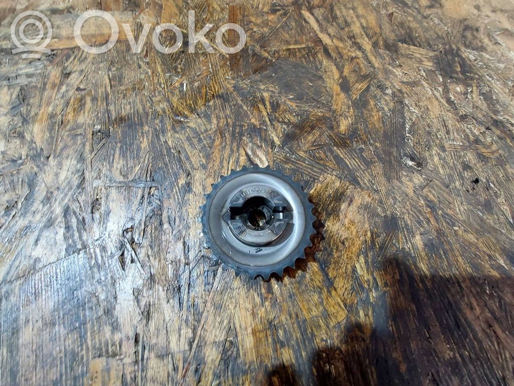 BMW 5 E39 Camshaft pulley/ VANOS 