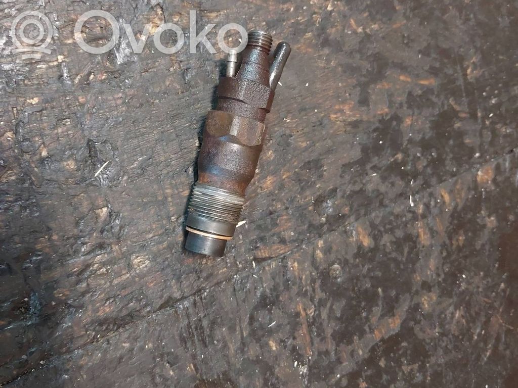 Inyector de combustible   13512245810
