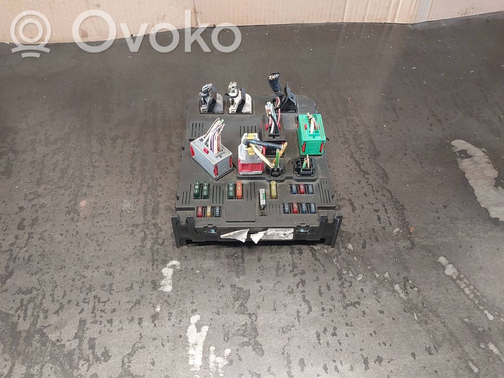 Citroen C3 Fuse module 