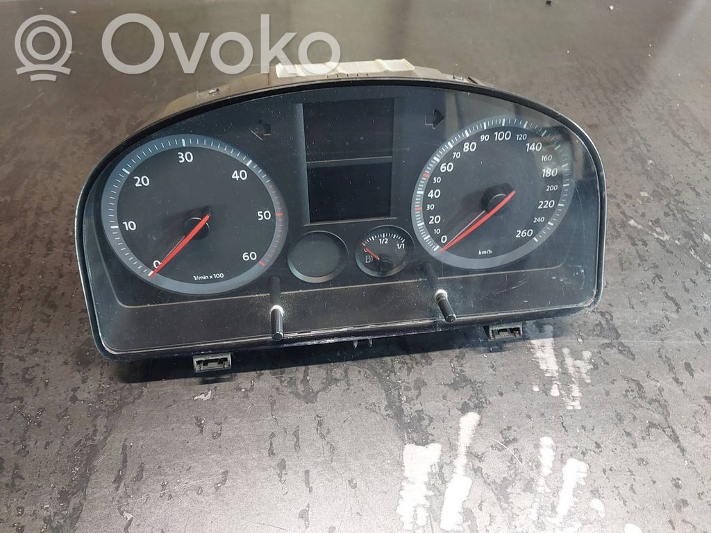 Volkswagen Caddy Spidometras (prietaisų skydelis) 