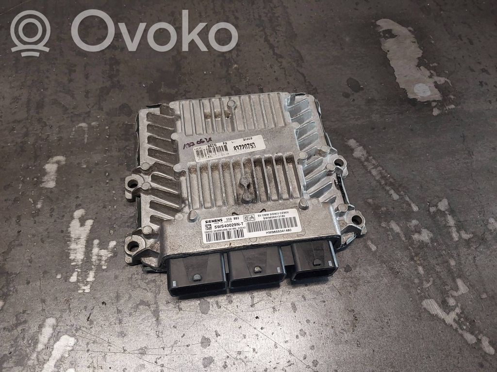 Peugeot 307 Engine control unit/module 