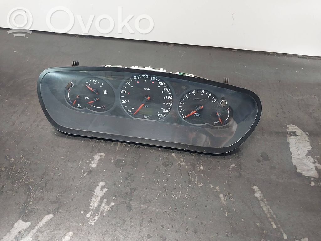 Citroen C5 Speedometer (instrument cluster) 