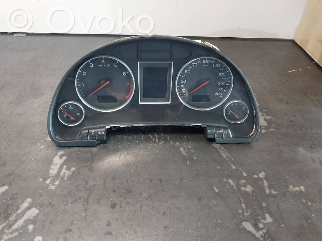 Audi A4 S4 B6 8E 8H Vitezometru (grup de instrumente) 