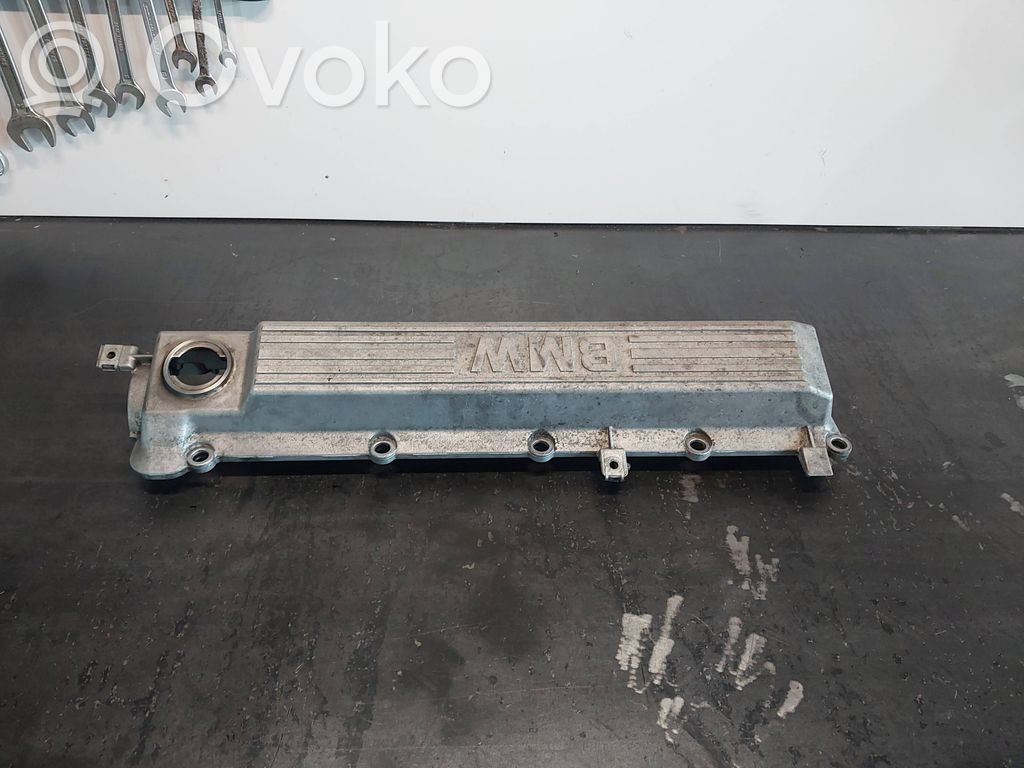 BMW 5 E39 Venttiilikoppa 