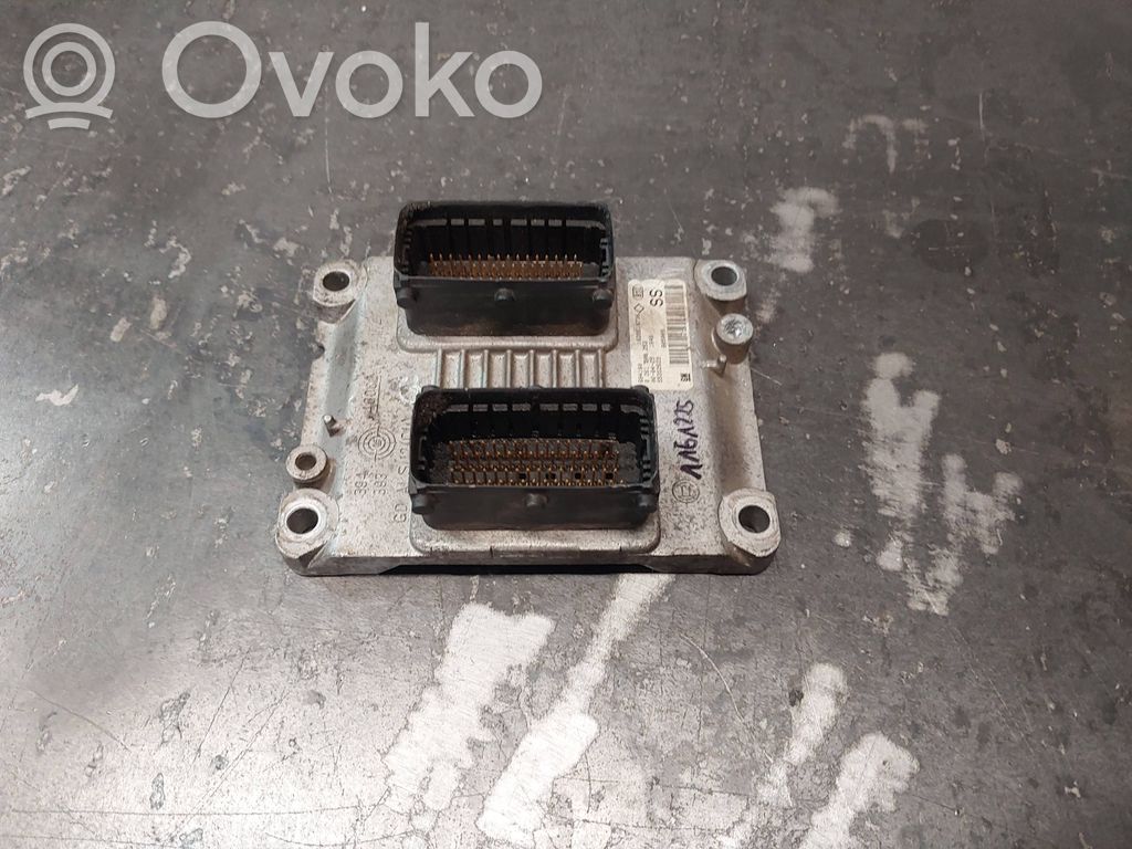 Opel Corsa C Engine control unit/module 