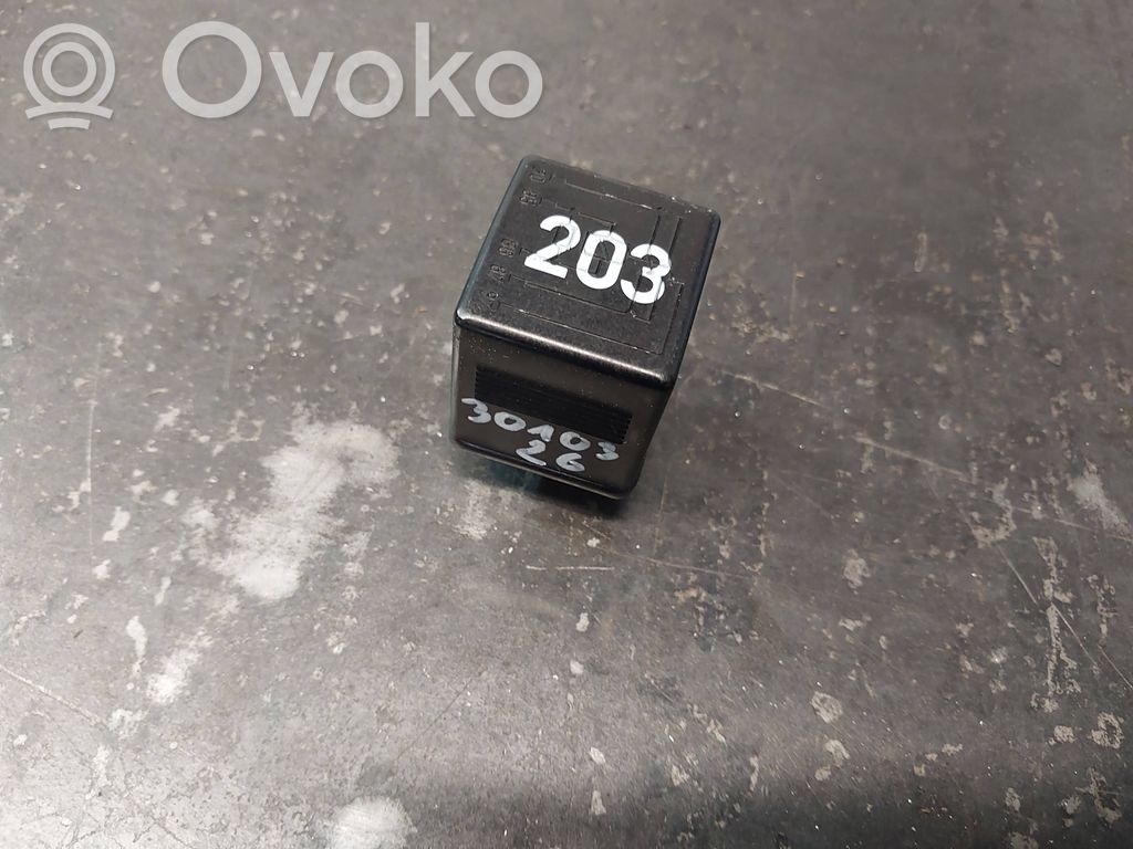 Volkswagen Golf IV Other relay 