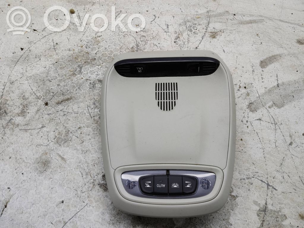 Światło fotela przedniego   31479163,21082019,092355
