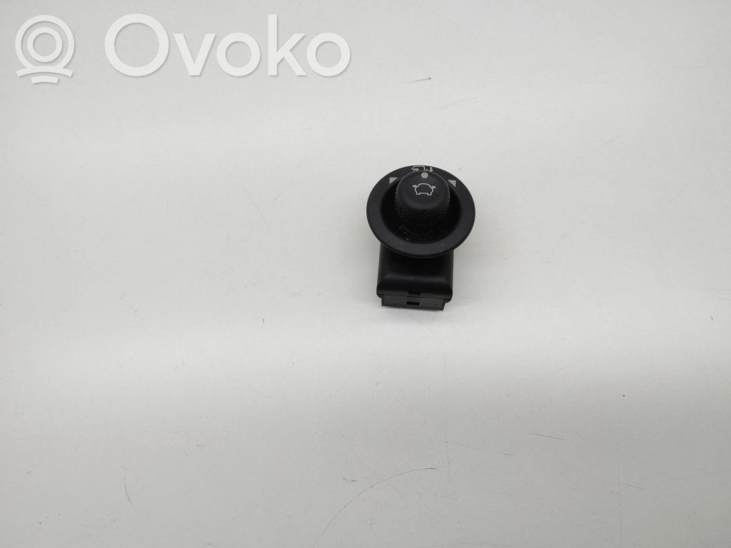 Electric window control switch   CA6T17B676BA,FQDDB