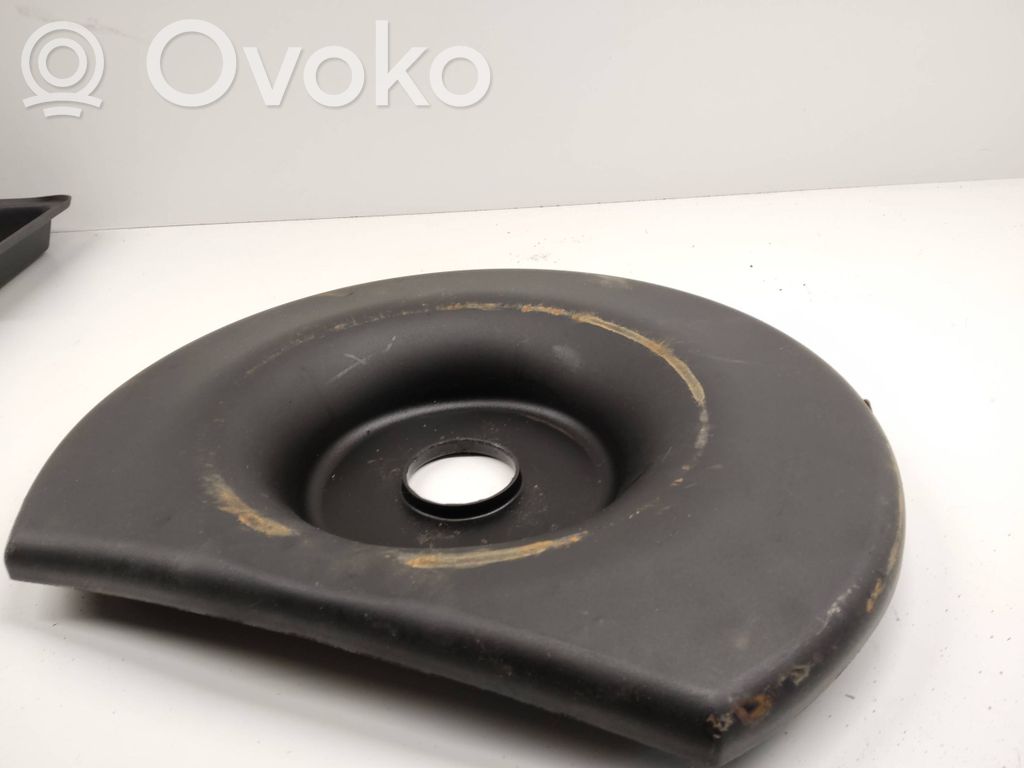Audi A6 S6 C7 4G Vararenkaan osion verhoilu 