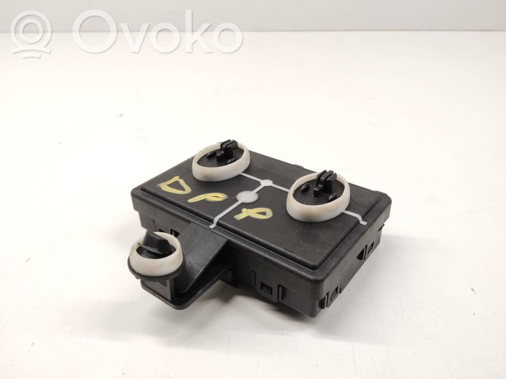 Volkswagen Tiguan Allspace Door control unit/module 