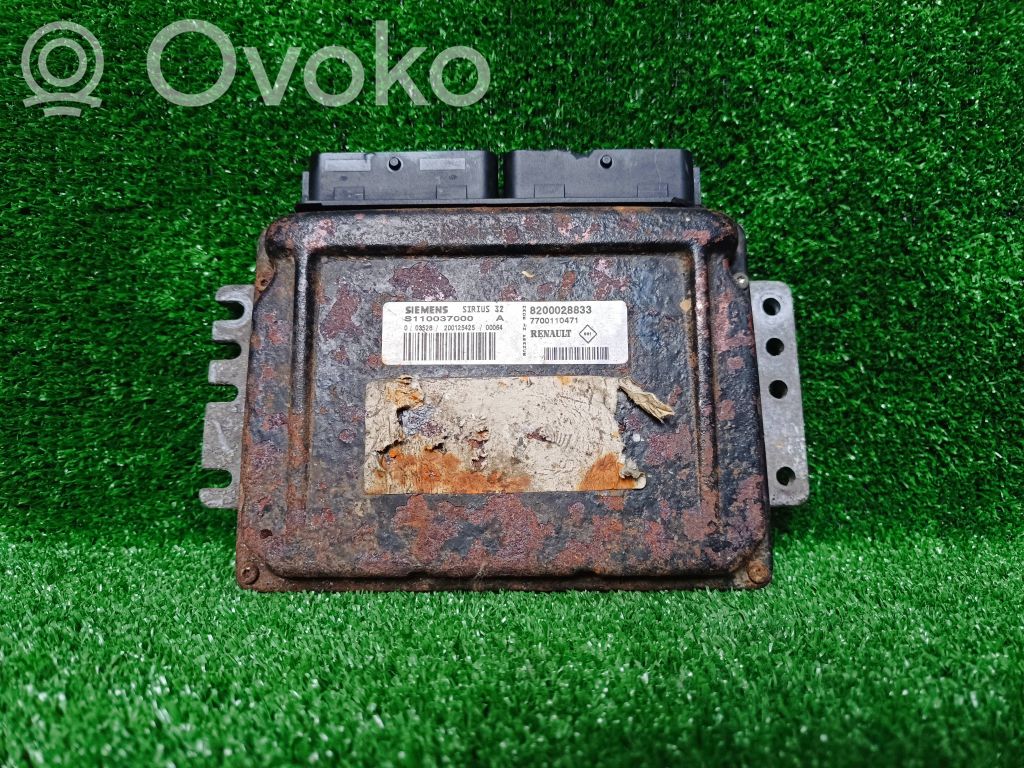 Engine control unit/module   S110037000A,8200028833,7700110471