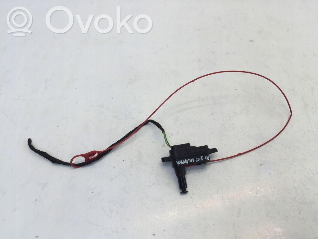 Audi A1 Fuel tank cap lock motor 