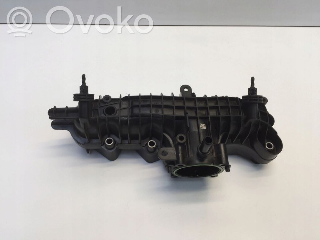 Volvo XC40 Colector de admisión 