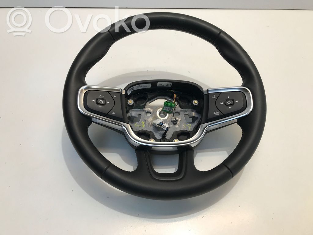 Ohjauspyörä   P32241925,34371819A,32241925