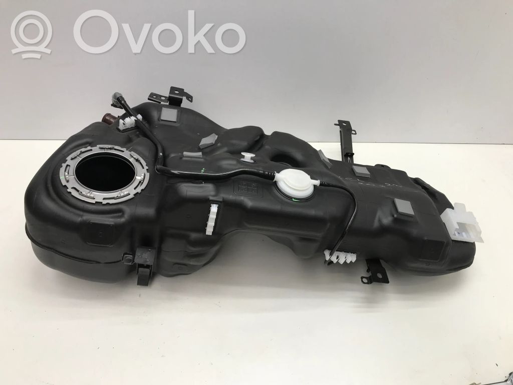 Volvo XC40 Polttoainesäiliö 