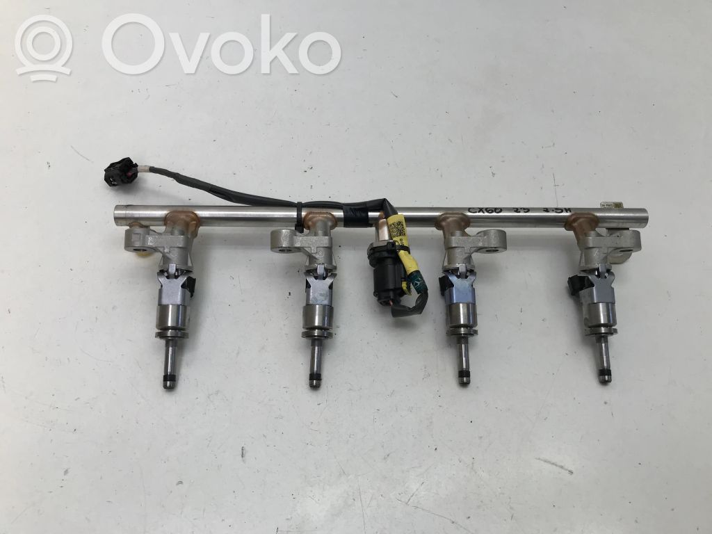 Mazda CX-60 Listwa wtryskowa 