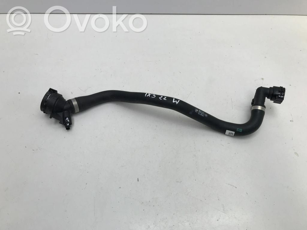 BMW iX3 G08 Engine coolant pipe/hose 