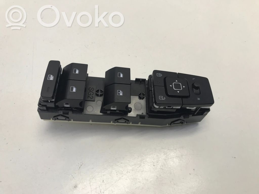 KIA Niro Electric window control switch 