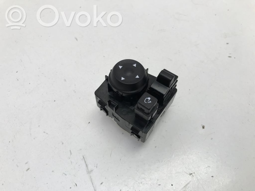Hyundai i20 (BC3 BI3) Przycisk regulacji lusterek bocznych 