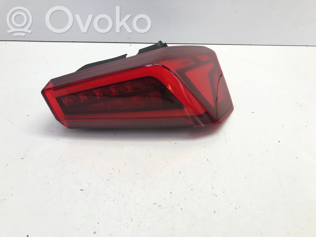 Cupra Born Rear/tail lights 