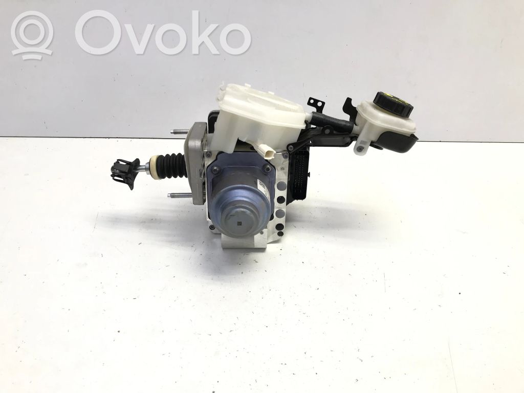 Volvo XC40 ABS bloks 