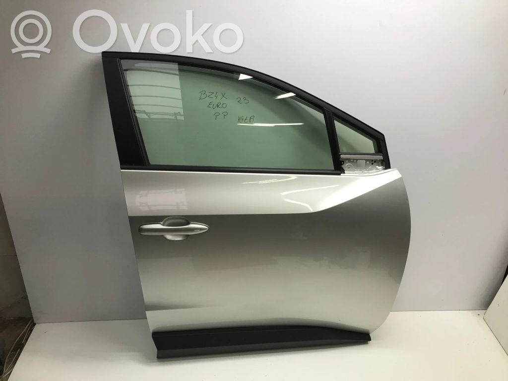 Toyota bZ4X Priekinės durys 