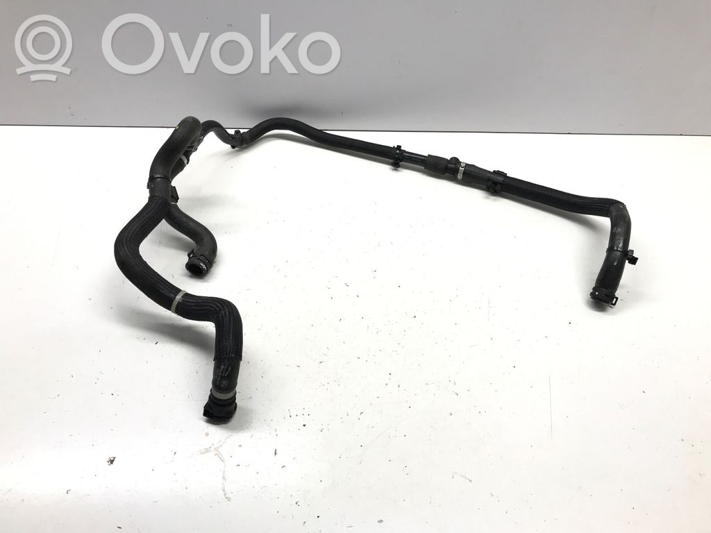 Jaguar I-Pace Engine coolant pipe/hose 