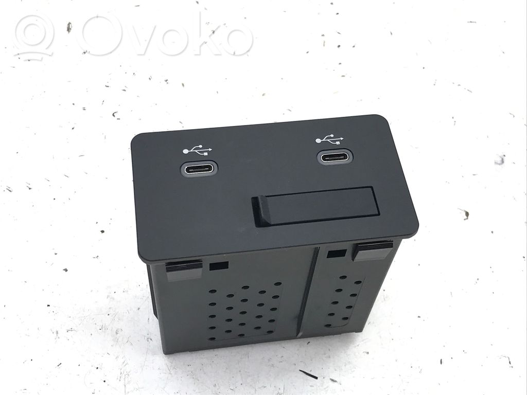 Enchufe conector USB   KBB4669U0B