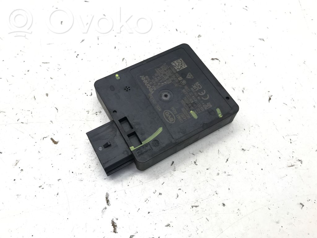 BYD Atto 3 Módulo de control de punto muerto 